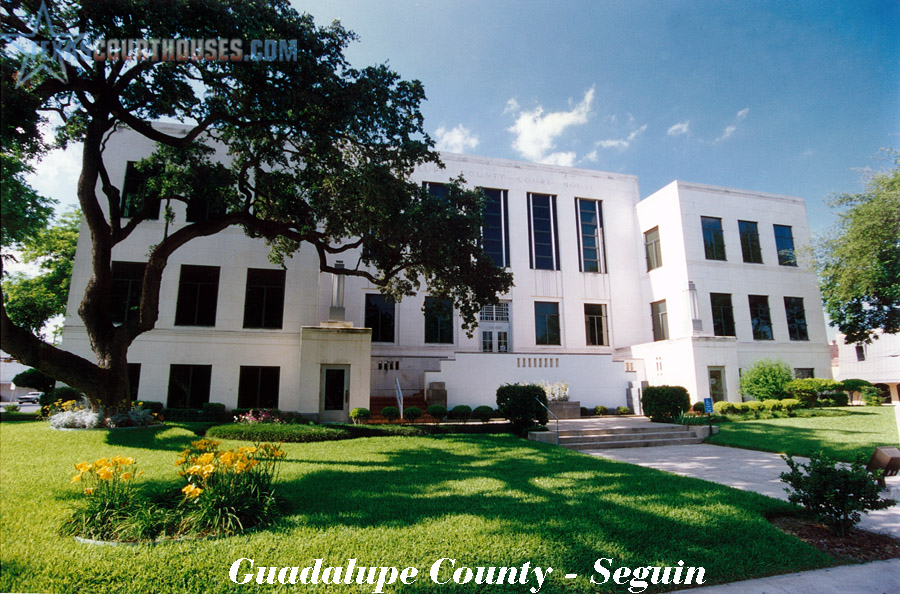 A Texas Courthouse