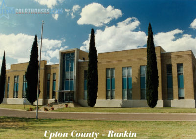 Upton County Courthouse